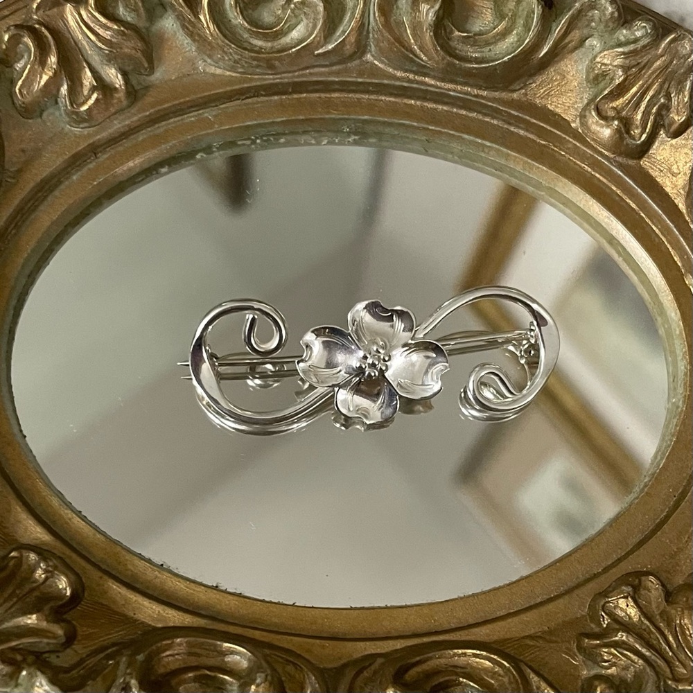 Vintage Stuart Nye Studio Sterling Silver Dogwood Brooch